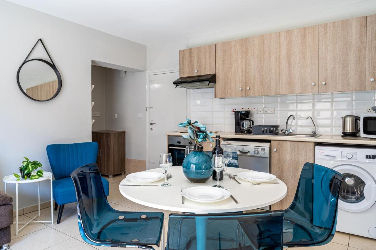 Gitane 1-Bedroom Apartment In Larnaca Ngoại thất bức ảnh