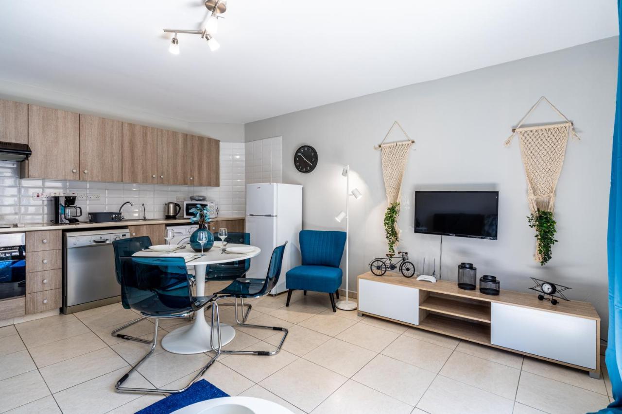 Gitane 1-Bedroom Apartment In Larnaca Ngoại thất bức ảnh